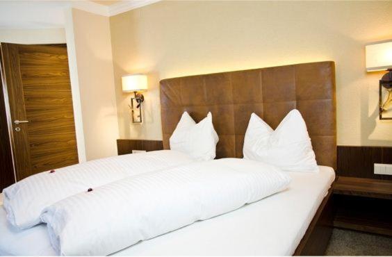 Hotel Garni Caroline Ischgl Room photo